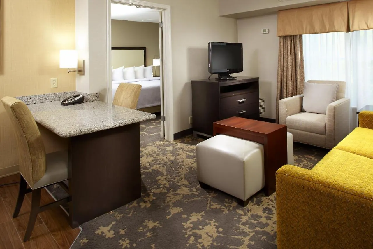 Trellis Lake Pointe Charlotte Aparthotel